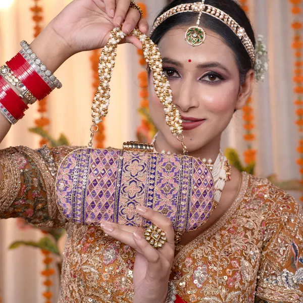 Nayira_Brocade_Luxe_Clutch